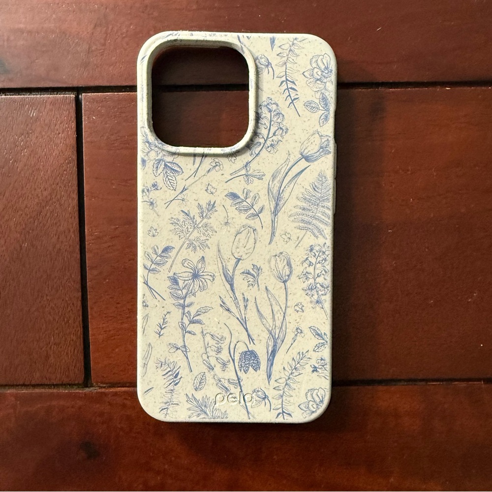 Pela Floral Pattern iPhone 13 Pro Case